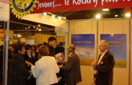 Le stand Rotary au salon de l'étudiant de Rennes